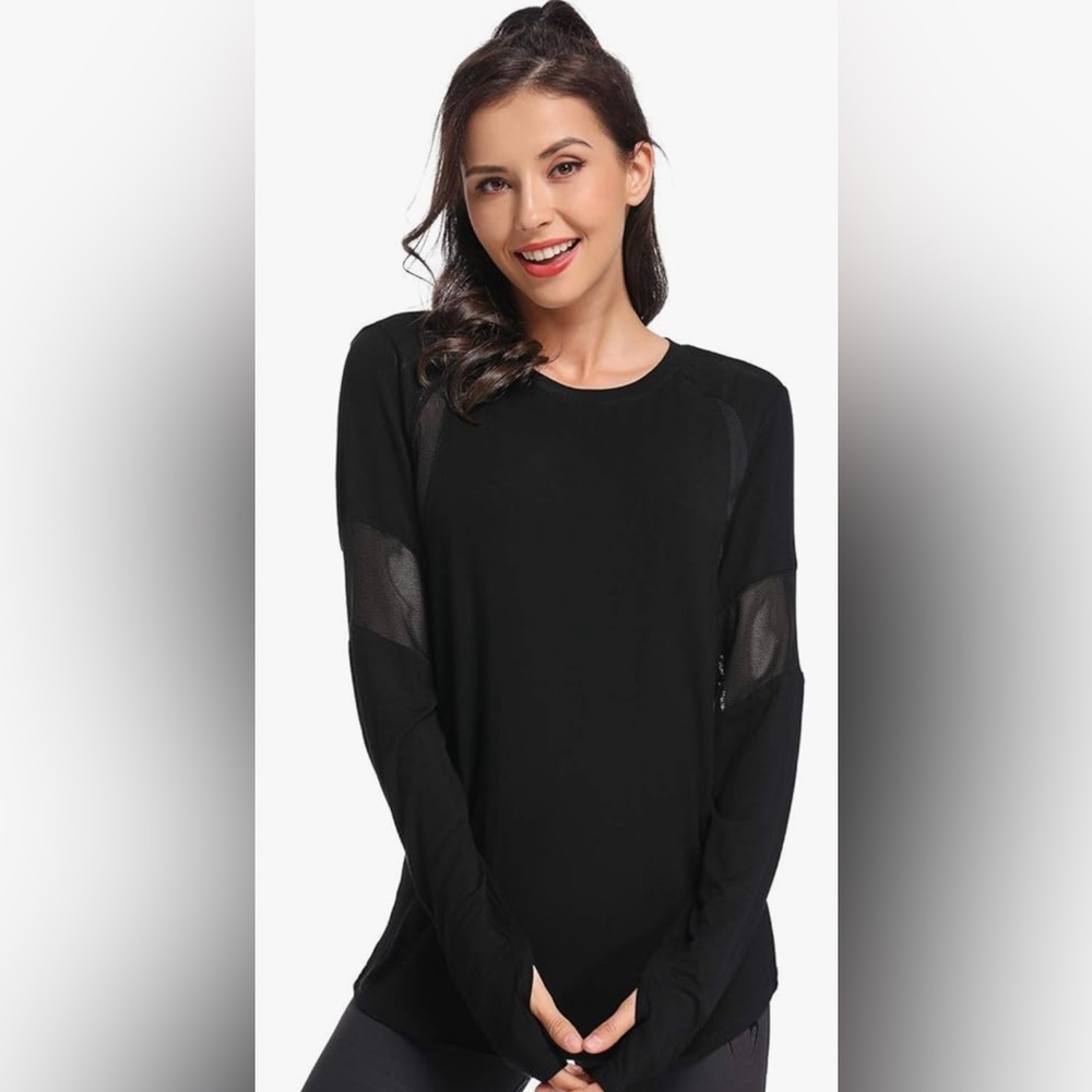 Muzniuer Womens Long Sleeve Workout shirt for Yoga, Activewear with Thumb Holes.